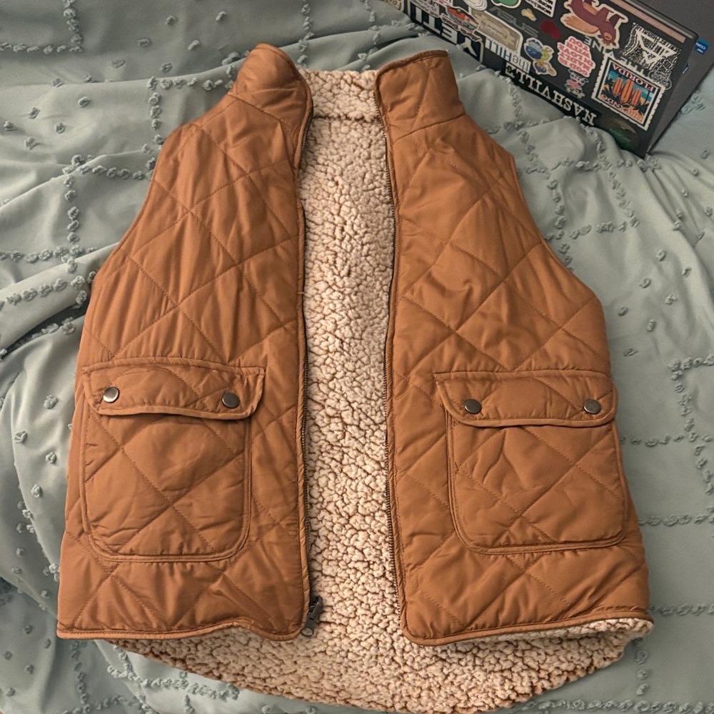 Source Unknown Quilted Brown Vest
